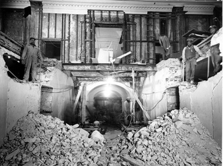 Construcción de túneles con Truman. The Coolist